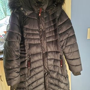 Canada Weather long black down filled coat